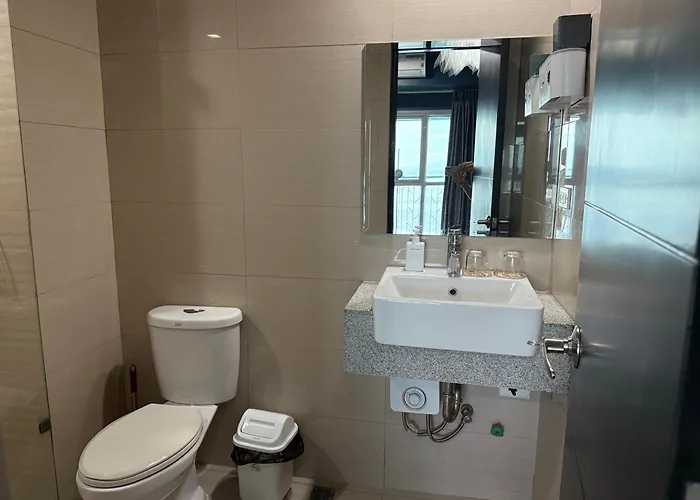 Apartment Luxurious Modern 2 Bedrooms Facing Bay Sunset, Airports, Okada, Solaire, Moa With Free Parking *