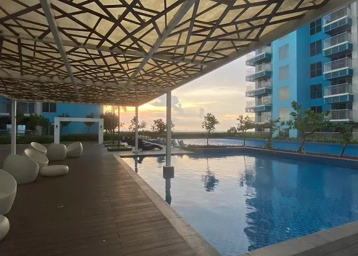 Luxurious Modern 2 Bedrooms Facing Bay Sunset, Airports, Okada, Solaire, Moa With Free Parking *