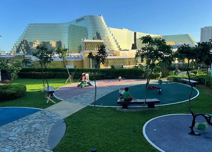 Apartment Luxurious Modern 2 Bedrooms Facing Bay Sunset, Airports, Okada, Solaire, Moa With Free Parking *