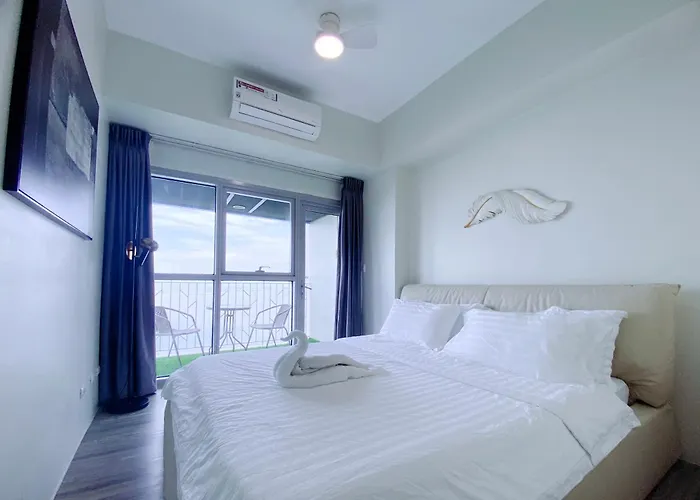 Apartment Luxurious Modern 2 Bedrooms Facing Bay Sunset, Airports, Okada, Solaire, Moa With Free Parking