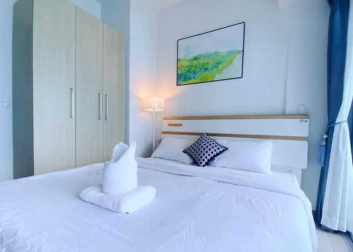 Luxurious Modern 2 Bedrooms Facing Bay Sunset, Airports, Okada, Solaire, Moa With Free Parking *