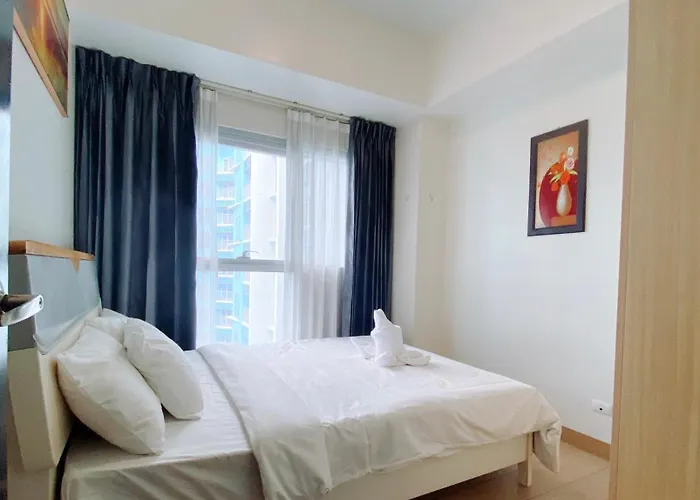 Apartment Luxurious Modern 2 Bedrooms Facing Bay Sunset, Airports, Okada, Solaire, Moa With Free Parking *